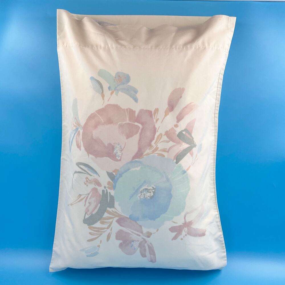 Vintage 80s Cottagecore Floral Pillowcase Pastel Watercolor 1980s Springmaid